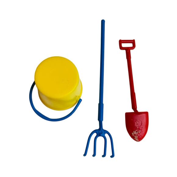 Miniature Dollhouse 3 Piece Plastic Gardening Set Bucket Rake Shovel 1:12 Scale - Picture 7 of 7